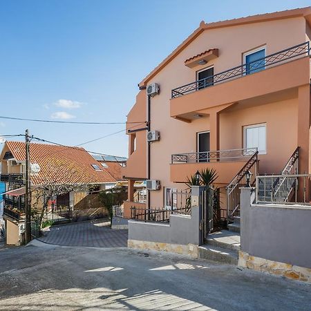 טרוגיר Apartments Viljac מראה חיצוני תמונה